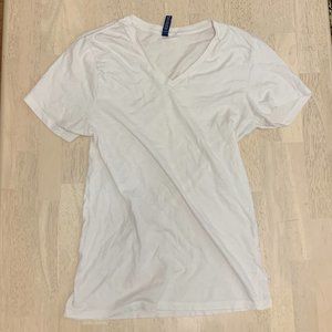 White V-Neck T-Shirt - XS